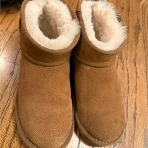 Warm Brown Suede Winter Boots